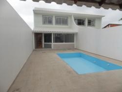 Casa Independente para Venda em Cabo Frio - 1